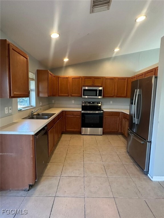 Photo - 395 Palomar Ave