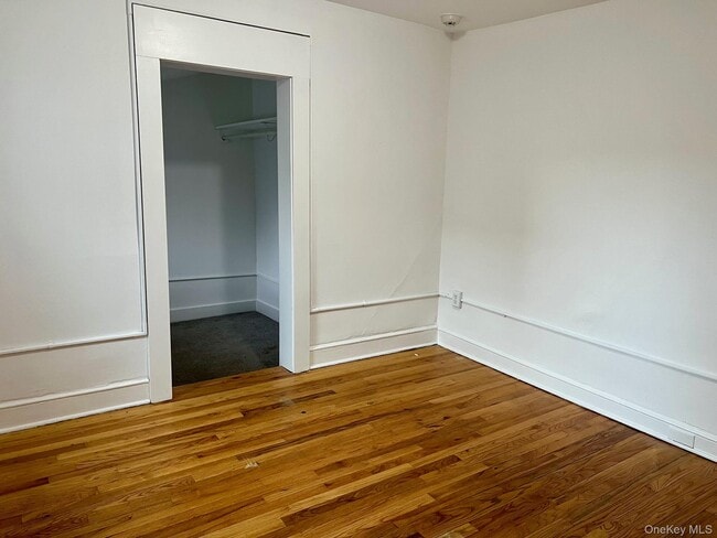 Photo - 3279 Franklin Ave Unidad 2