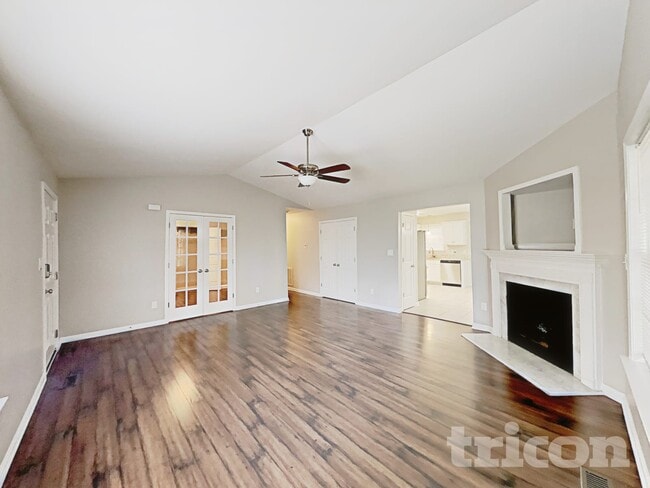 3012 Brittany Dr