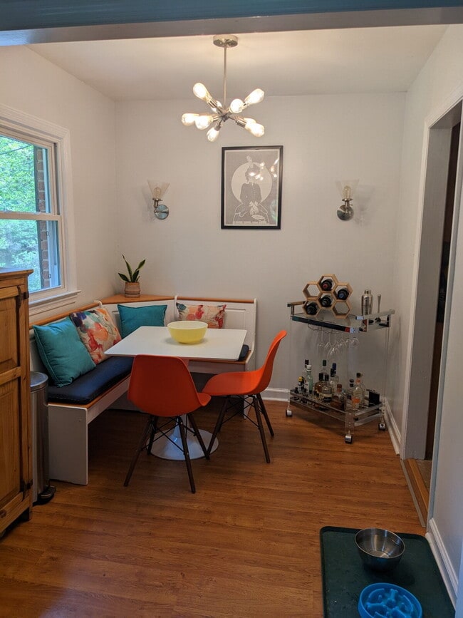 Photo - Fully fenced in yard and convenient location.