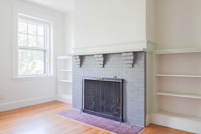 Photo - 36 Linnaean St Unit 12A