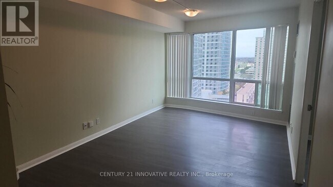 Photo - 18 Lee Centre Dr Unité 1705