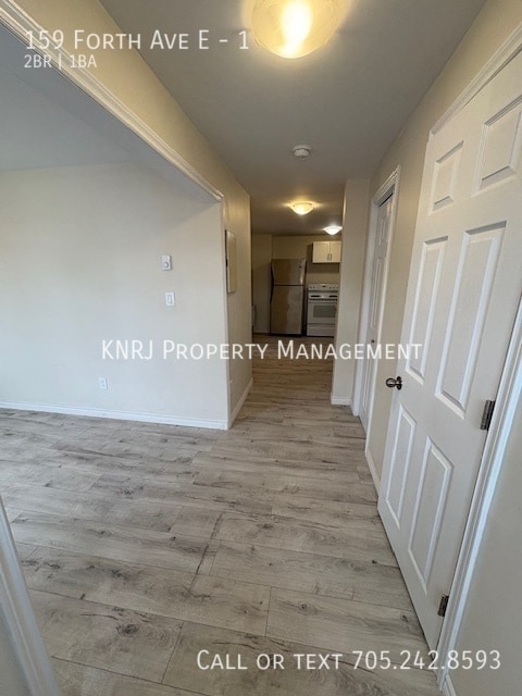 Photo - Two Bedroom Main Floor Apartment Unité 1