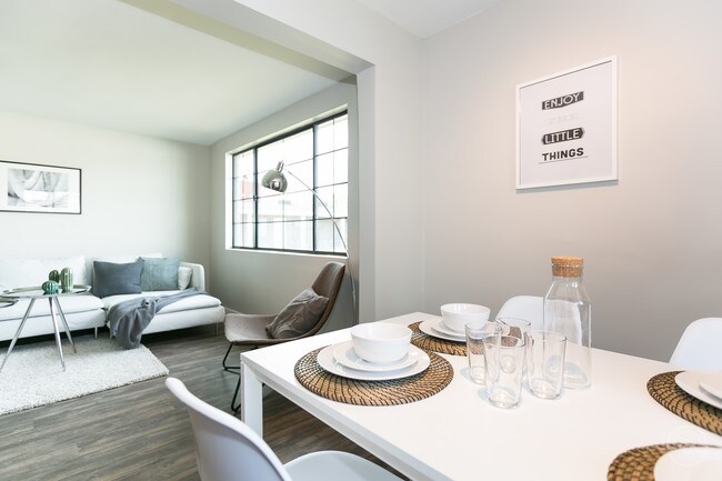 Photo - The Devonshire