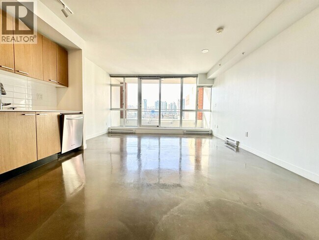 Photo - 221 Union St Unité 706