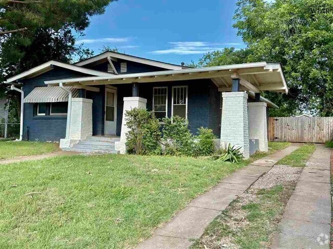 Building Photo - 1605 Garfield St Rental