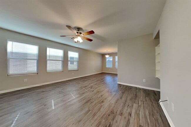 Photo - 16730 N Bob White Dr