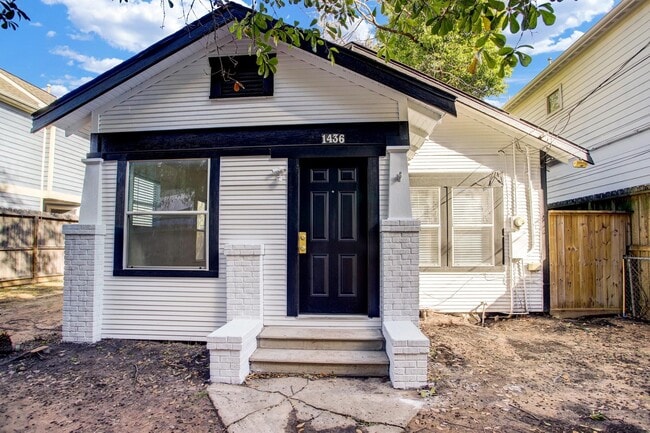 Photo - 1436 Dorothy St