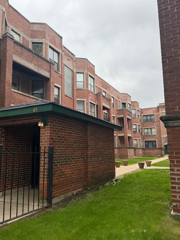 Photo - 6108 S Dorchester Ave Unit 2W