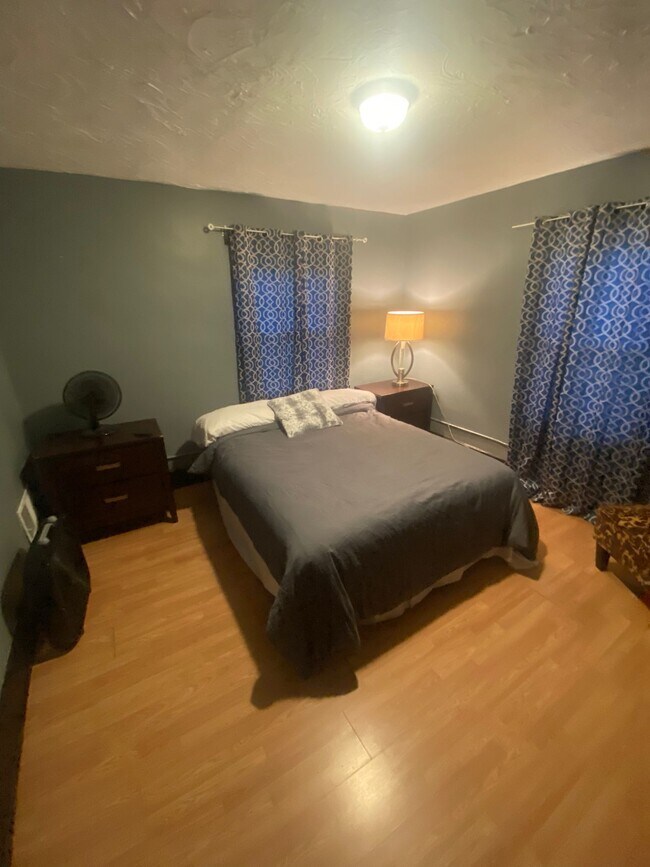 Photo - 540 Cameron Ave