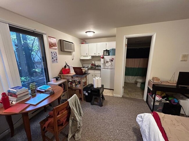 Photo - 134 E Johnson St Unidad 103