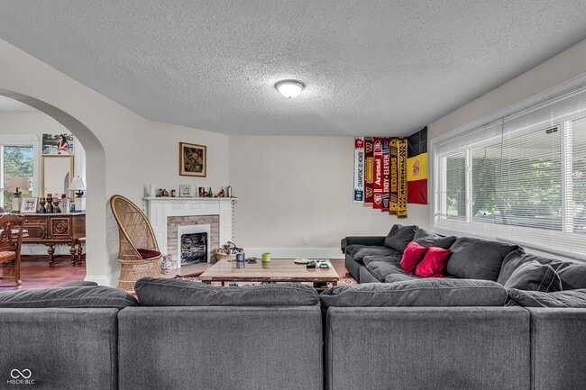 Photo - 2508 Carrollton Ave