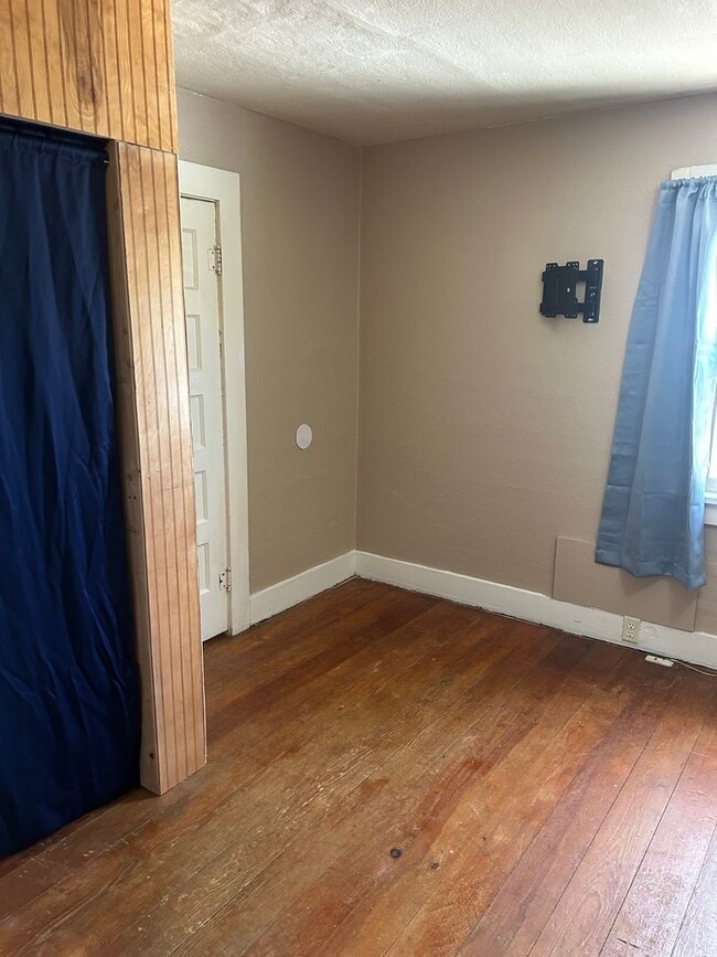 Photo - Charming 2-Bedroom Home with Spacious Yard