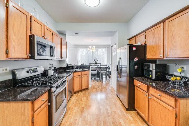 Photo - 8257 Ripple Ridge