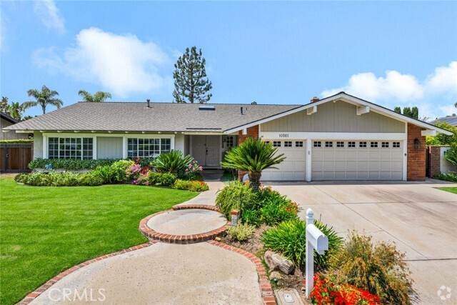 Building Photo - 10561 Fredrick Dr Rental