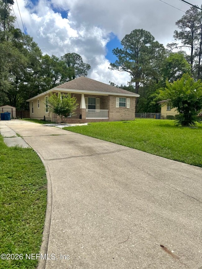 Building Photo - 5227 Bunche Dr