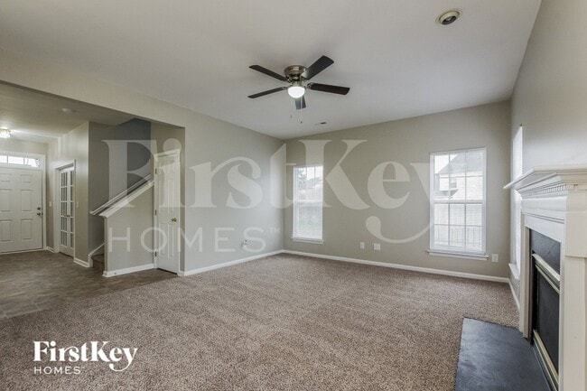 Photo - 109 Barrington Dr