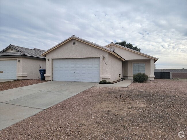Building Photo - Newly Remodeled 3 Bedroom Home in Bullhead...