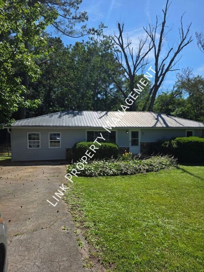 Building Photo - Available Now – Spacious 4 Bedroom Home in Ringgold for Only $1,795/Month!
