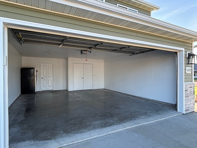 Photo - 4918 Souris St