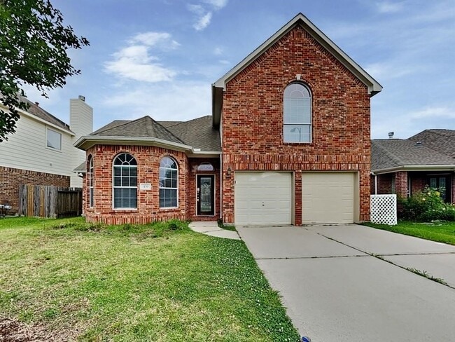 Photo - 439 Pinewood Ridge Dr