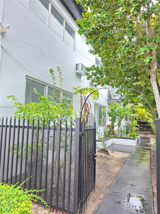 Photo - 824 82nd St Unit 4