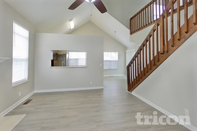 Photo - 5713 Briarwick Ct