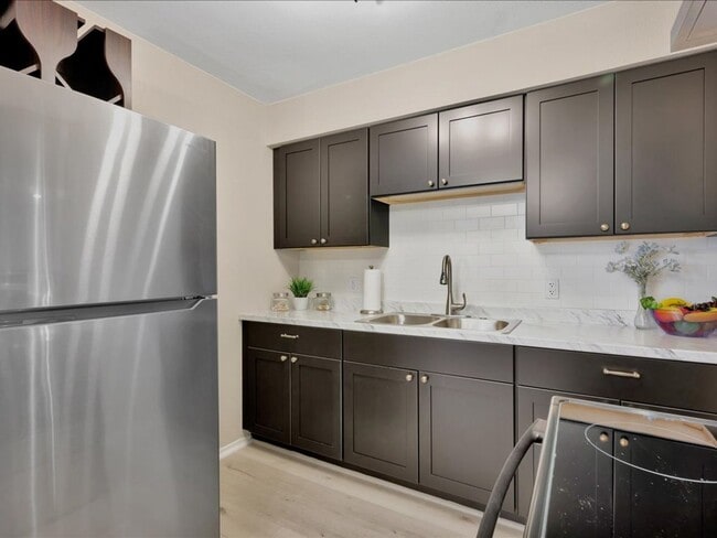 Redland Ridge Apartments