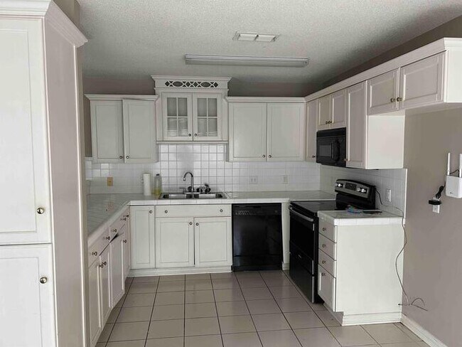 Photo - 2120 Villa Dr.