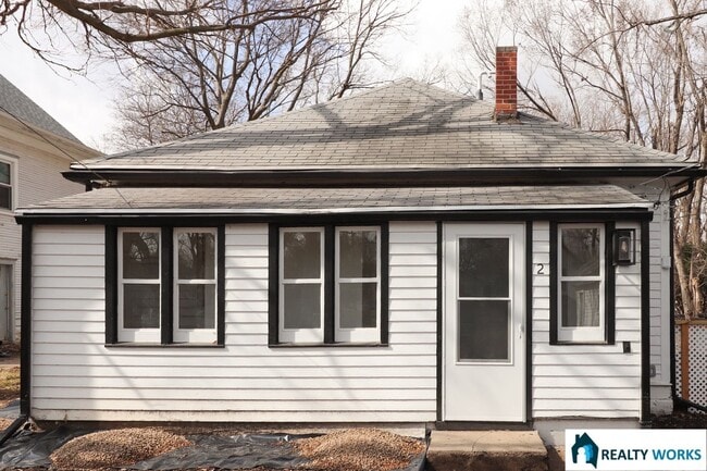 Building Photo - 840 N 29th St Unit #2