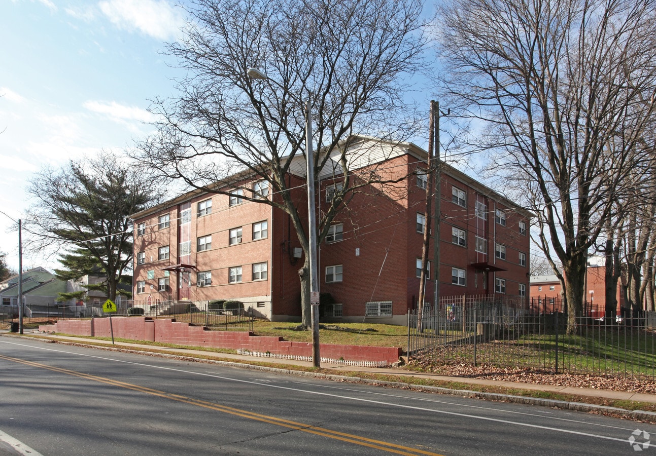 Exterior - Barbour Garden Apartments