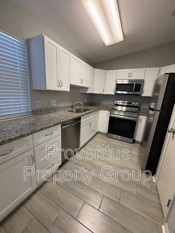 Photo - 1330 Pinnacle Dr Unit #A