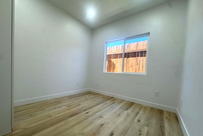 Photo - 8358 Menkar Rd Unidad 1