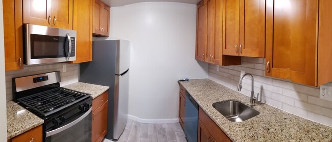 2727 Rhawn St Unit 48A