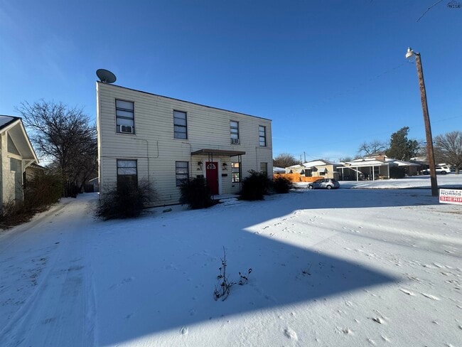 Photo - 1815 Lucile Ave