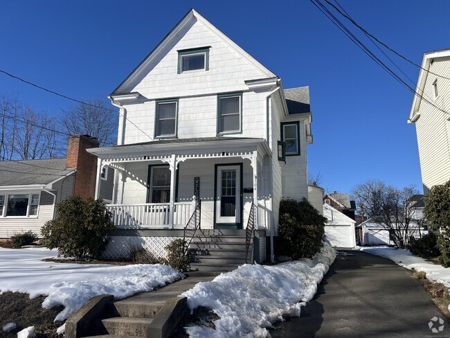 Building Photo - 104 Meadowbrook Rd Rental