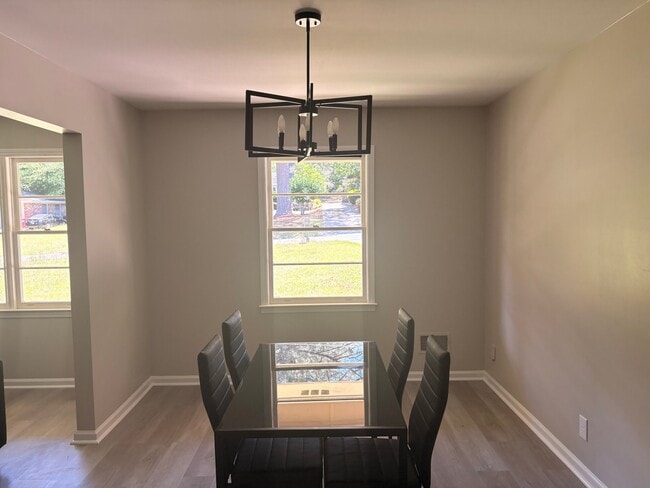 Photo - 1840 Springwood Dr