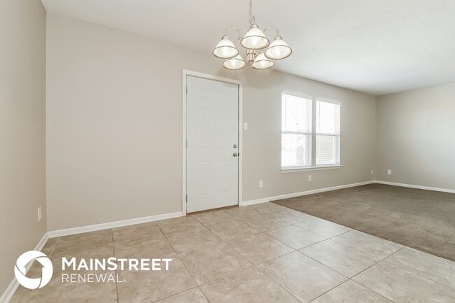 Photo - 10762 Glenayr Dr