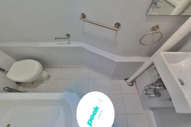 Photo - 75 Kenmare St Unidad 39