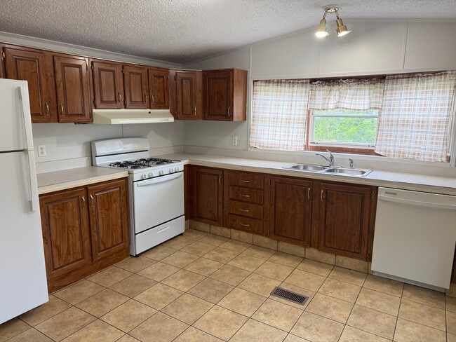 Photo - W1215 Cedar Ln