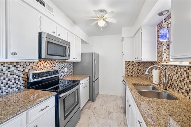 Photo - 10580 High Hollows Dr Unit T272