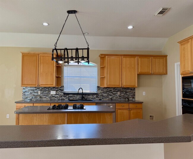 Photo - 12010 Sundance Ct