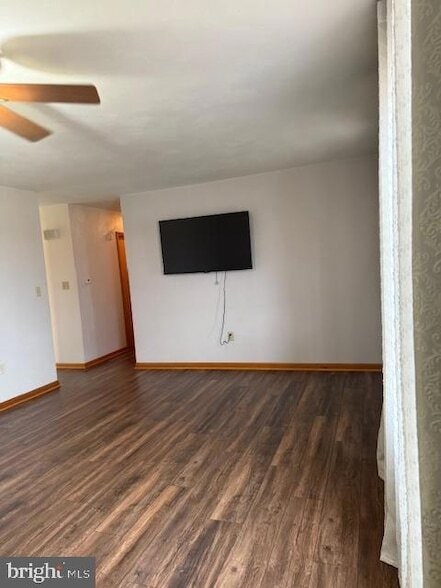 Photo - 257 Barlow Rd