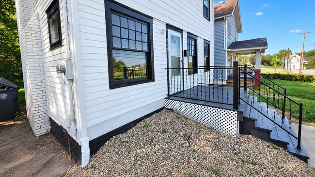 529 Cameron Ave