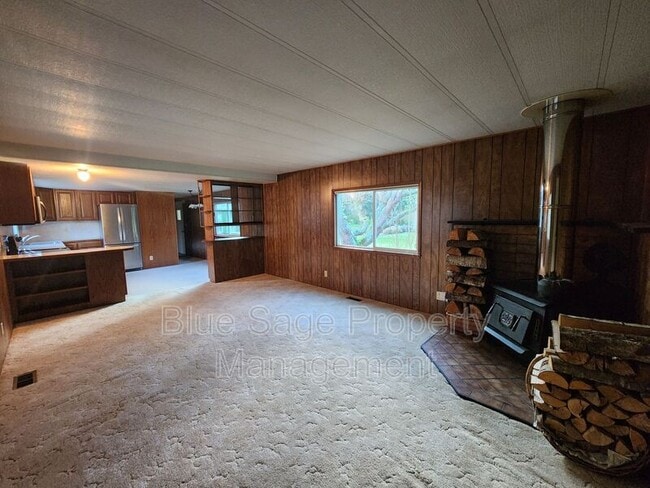 Photo - 241 Evans Rd