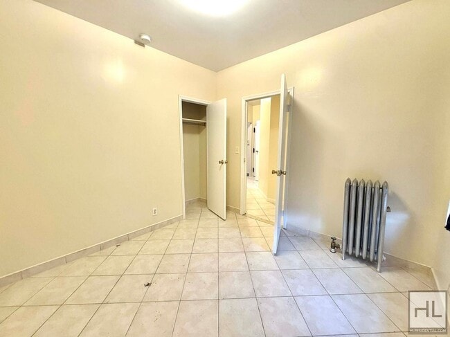 Photo - 78 STREET Unit 1F