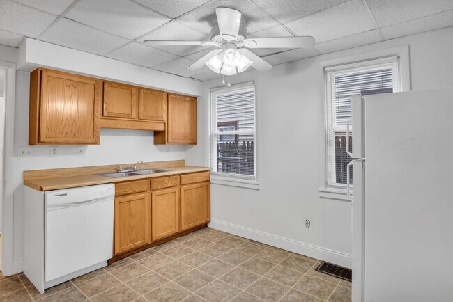 Photo - 2 bedroom 1 bathroom located in the heart of Carlisle