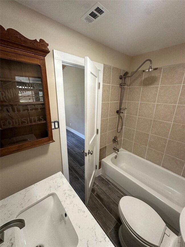Photo - 680 Mockingbird Hills Dr