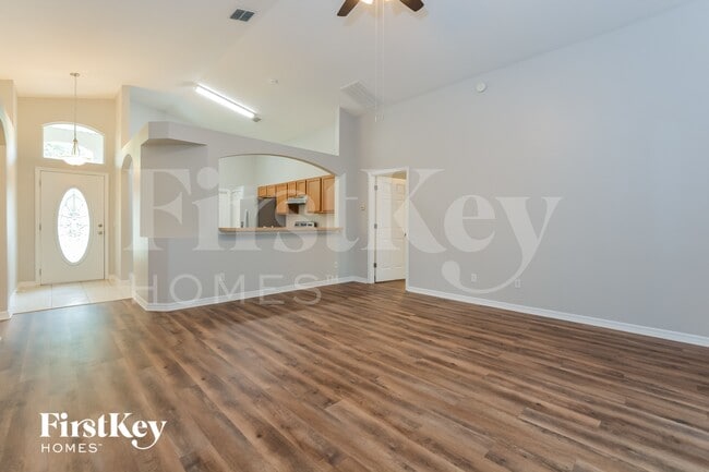 Photo - 284 Kettering Rd