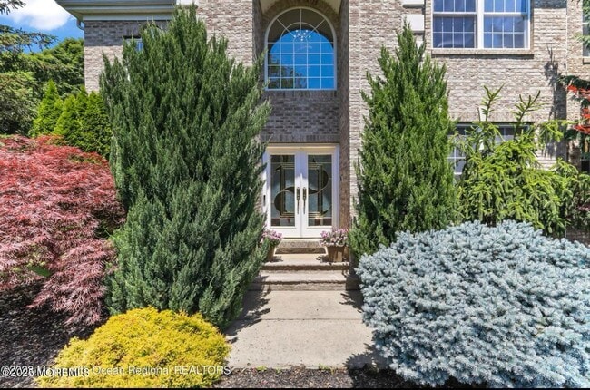 Photo - 7 Round Hill Rd